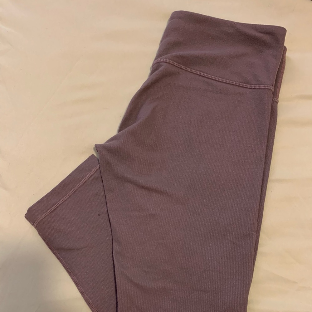 6 lululemon Capri